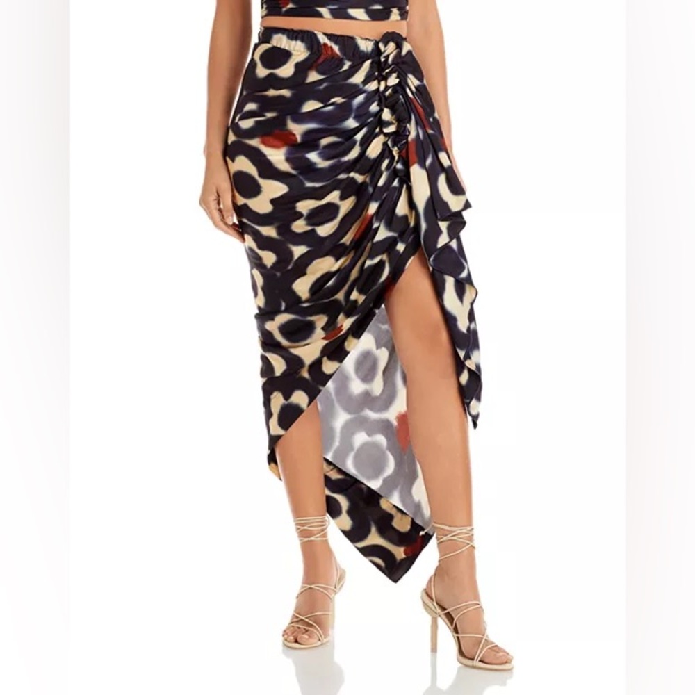 Just Bee Queen Stella Floral Print Skirt In Navy Floral